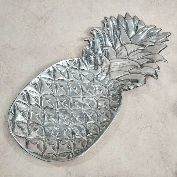 MARIPOSA Brillante 17.5" Heavy Pineapple Aluminum Silver Platter Mexico - Picture 1 of 11